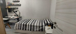 1 bedroom, iron/ironing board, WiFi, bed sheets - Roman Holidays (Roma)