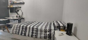 1 Schlafzimmer, Bügeleisen/Bügelbrett, WLAN, Bettwäsche