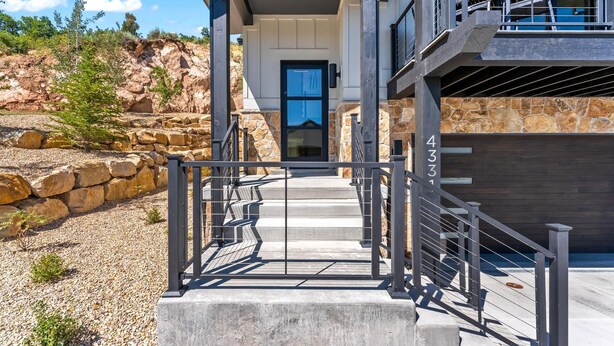 Property grounds - KBM Resorts Canyons Village Luxurious 5bdrm, Pool Table and TV Room, Chefs Kitchen, Wi-fi! (Park City)
