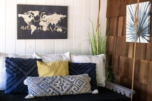 Interior - Spring Hikes in Aska Adventure Area, Riverfront (Blue Ridge)