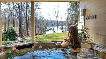 Idromassaggio all'aperto