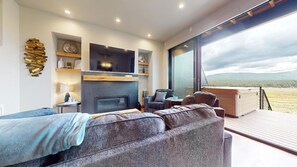 TV, fireplace - Close to Slopes | WiFi | Hot Tub | Valley View Villas 1 (Angel Fire)