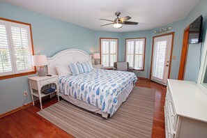 5 bedrooms, desk, iron/ironing board, free WiFi - Oceanside, Private Pool, Hot Tub, Close to Beach, WW874, Whalecome Aboard (Corolla)