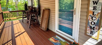 Stream-Front Serenity: Relax with the family at this peaceful place to stay!