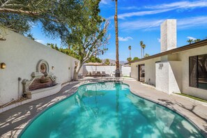 Immagine non classificata, 3 di 45, pulsante