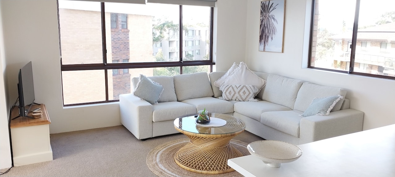 Large 2 Bed Unit With Water Views Of Shoal Bay Beach! - Hawks Nest
