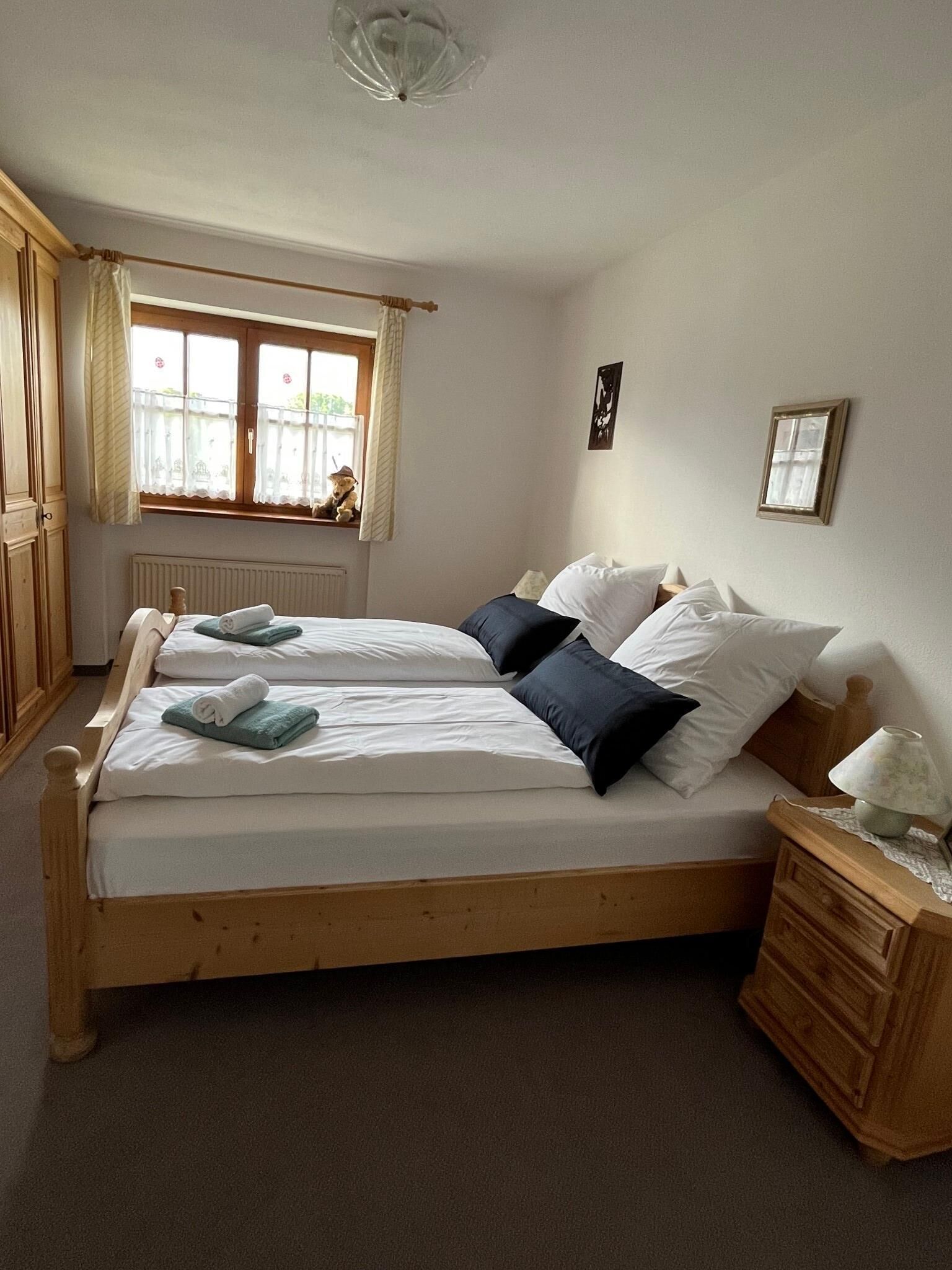 1 chambre, literie fournie