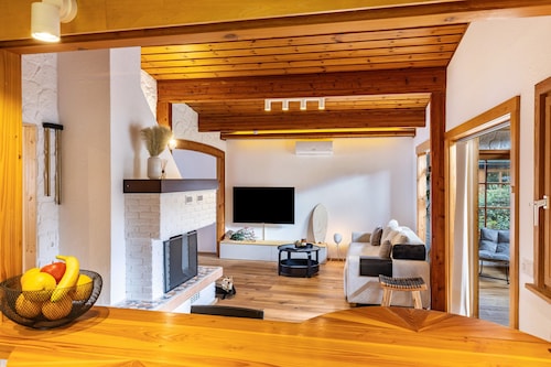 Ferienhaus 'La Casa Holzwiesen' mit privater Terrasse, privatem Garten und WLAN