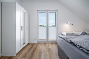 4 Schlafzimmer, Bügeleisen/Bügelbrett, kostenloses WLAN, Bettwäsche