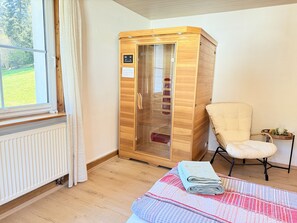 2 habitaciones, tabla de planchar con plancha y wifi gratis 