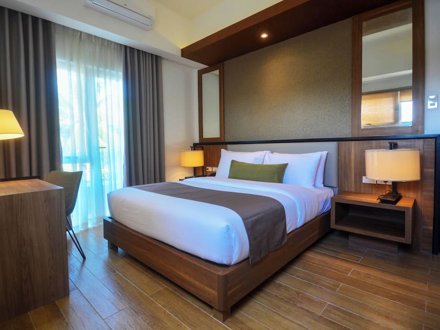 1 chambre, coffres-forts dans les chambres, bureau