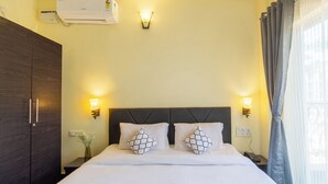 Economy Room | 1 bedroom, laptop workspace, free WiFi - Blue Door Hotel Morjim (Morjim)