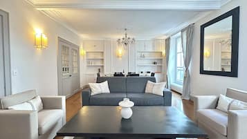 Televisie en een kantoor