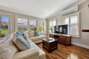 Télévision, espaces bureaux