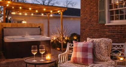 Speakeasy-Walk to Downtown Murf, Fire Pit, Hot Tub