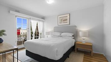 2 bedrooms, iron/ironing board, free WiFi