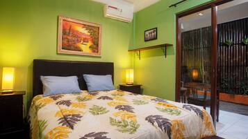 Habitación doble estándar | Escritorio, wifi gratis y ropa de cama