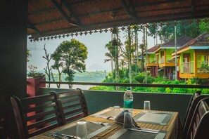 Restaurant - Karapuzha Village Resort (Vythiri)