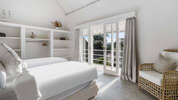 Deluxe Villa, 5 Bedrooms, Private Pool, Pool View | View from room