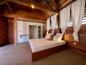 3 chambres, fer et planche à repasser, lit parapluie, Wi-Fi gratuit