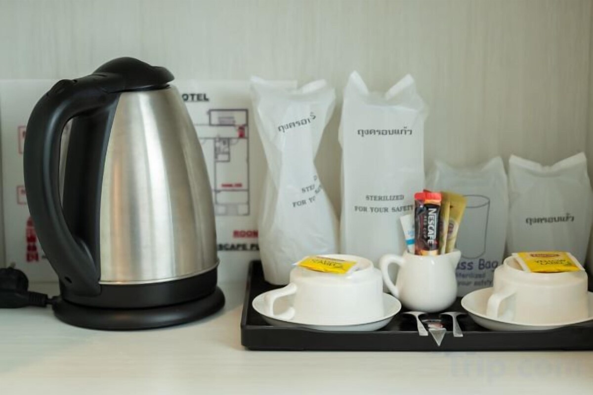 Kaffee und/oder Kaffeemaschine