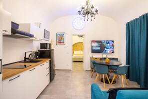 Interior - Holiday Home 'Casanica1' with Shared Terrace & Wi-Fi (Palermo)