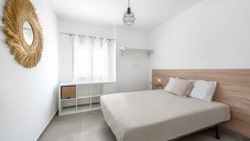 5 camere, ferro/asse da stiro, Wi-Fi gratuito, lenzuola