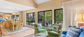 Tranquil 2BR  Villa near Litchfield Beach
