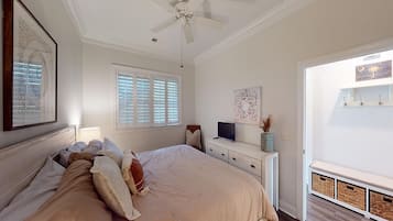 3 bedrooms, WiFi, bed sheets