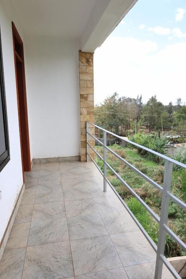 Terrace/patio - Nanofilter HOUSE (Arusha)