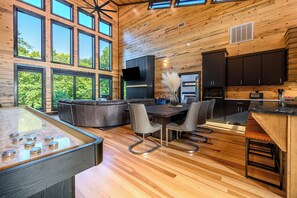 Interior - Riverfront Family Adventure Modern Cabin/Pickle Ball/Slide/Outdoor Shower (Eagletown)