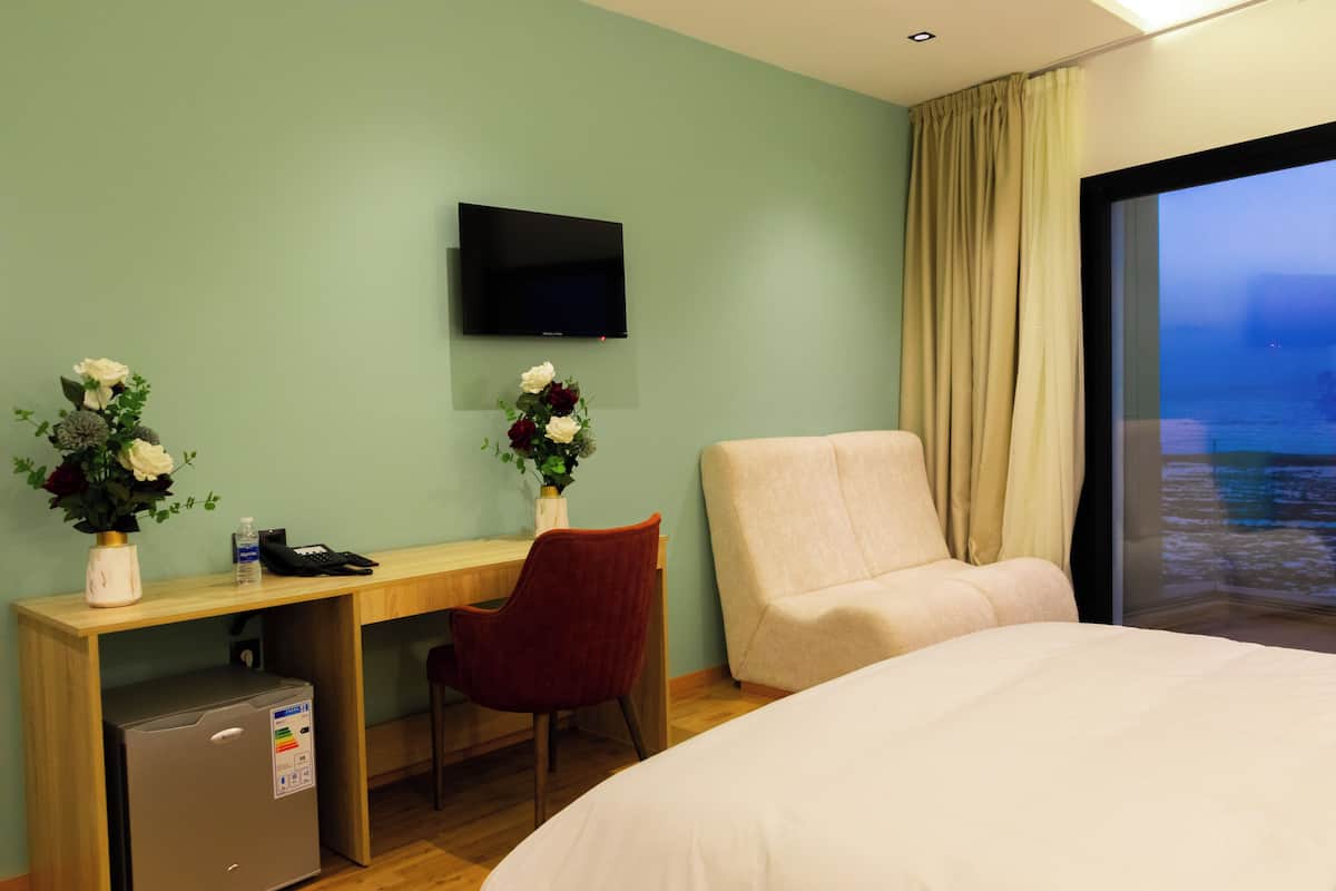 Double Room | Living area