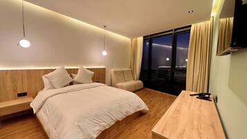 Chambre Double | Bureau, rideaux occultants, Wi-Fi gratuit