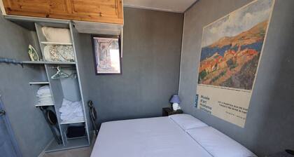 1-Bedroom Apartment 50m from the Beach in Collioure