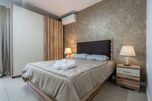 2 Schlafzimmer, Bügeleisen/Bügelbrett, Reisekinderbett, kostenloses WLAN