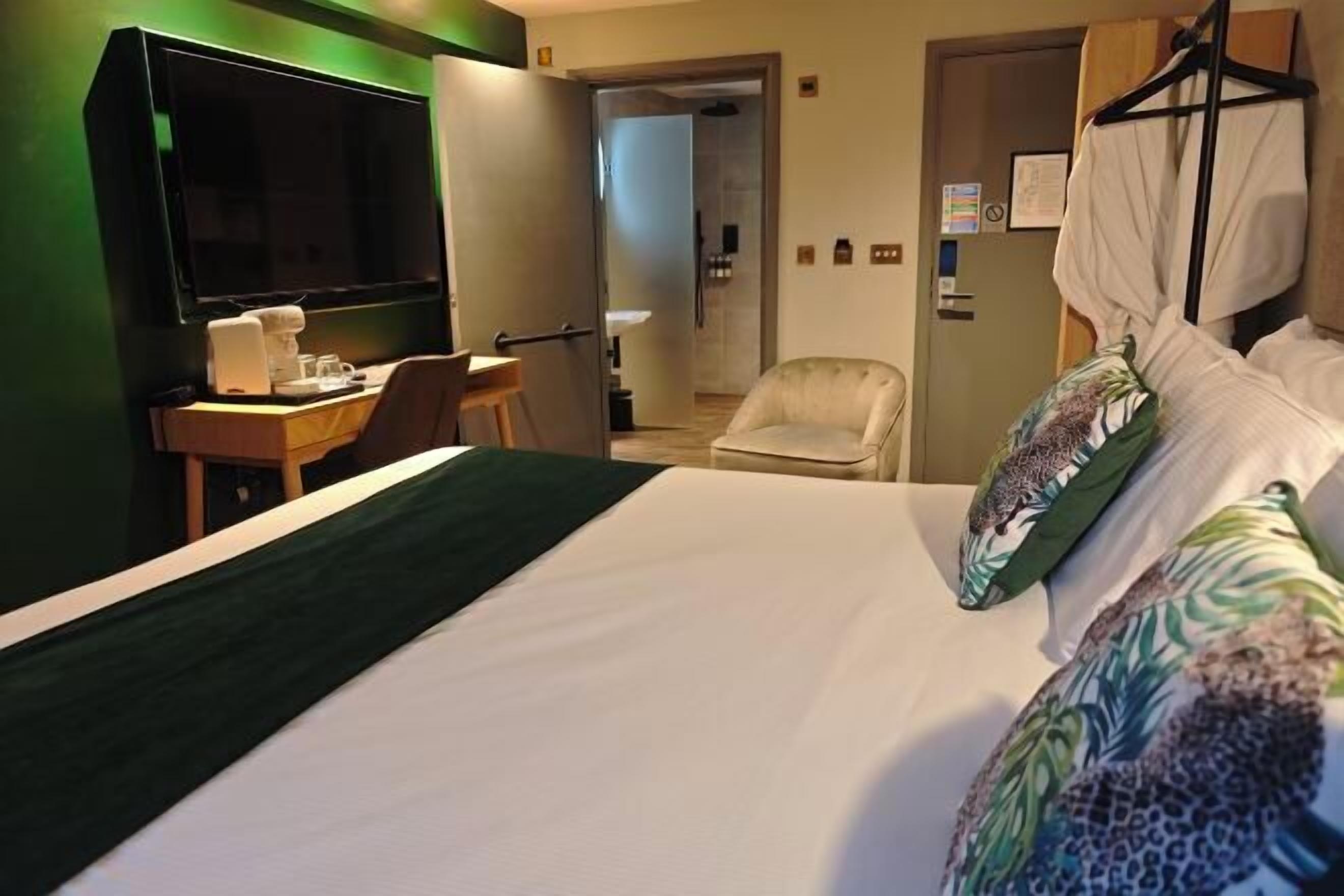 Sengetøy av topp kvalitet og senger med Select Comfort-madrass