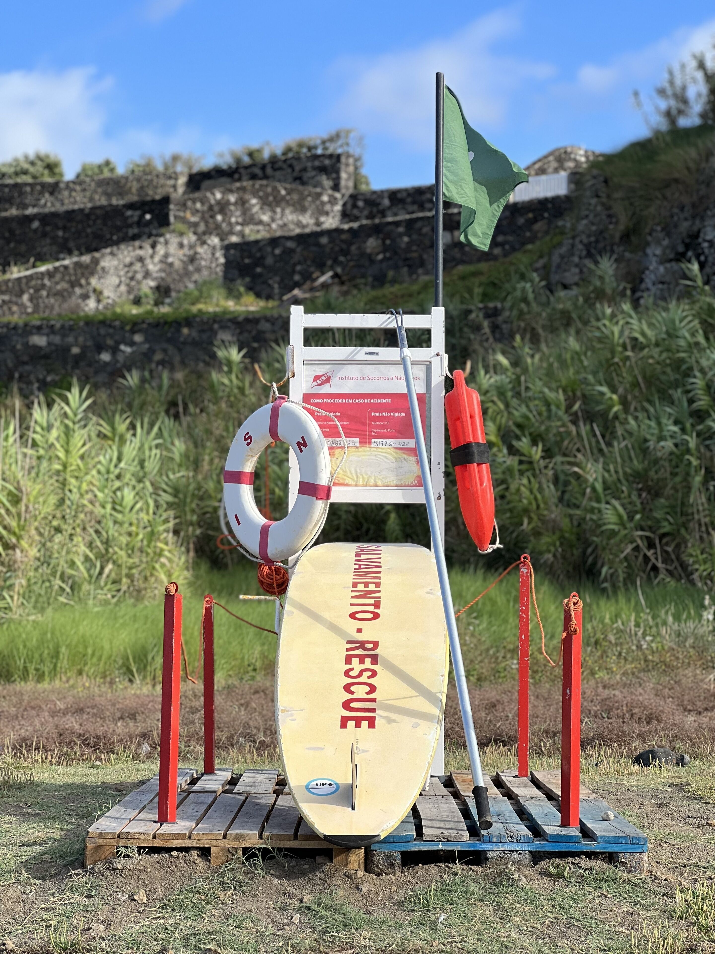Foto - ENTRE MUROS - Turismo Rural - Casa com jardim e acesso direto ao mar