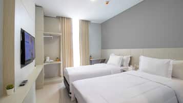Deluxe Twin Room | Desk, free WiFi