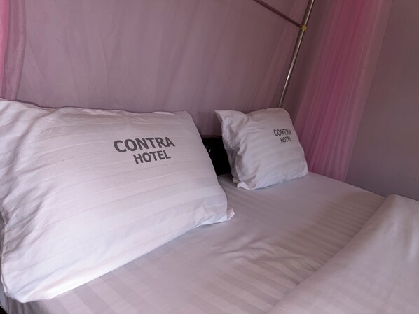 Executive Double Room | Desk, free WiFi, bed sheets - Conrad Hotel Kitengela (Kampala)