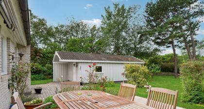 Amazing home in Dronningmølle