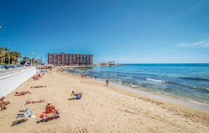 Beach nearby - Amazing apartment in Torrevieja with WiFi (Torrevieja)