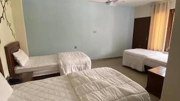 Deluxe Room | 1 bedroom, free WiFi