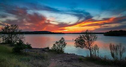 Comfortable Suite With Porch And Kitchenette