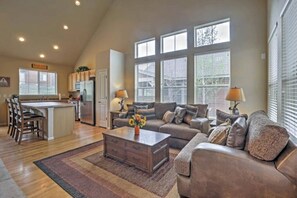 Télévision, cheminée