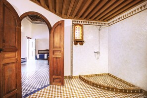 Chambre Quadruple Familiale | Salle de bain