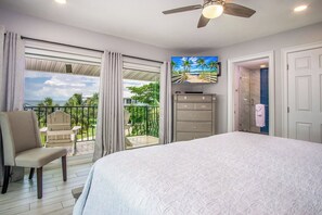 2 bedrooms, free WiFi, bed sheets - Paradise Pointe updated 2bed/2.5bath townhouse style condo with partial water views, shared pool & dockage (Marathon)