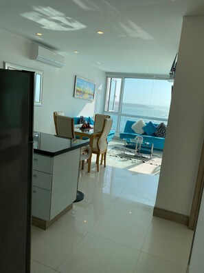 Smart TV - Beachfront apartment (Cartagena)