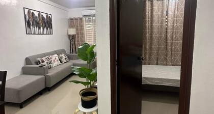 Casa Mercado IV is a cosy 2 storey furnished family-friendly house.