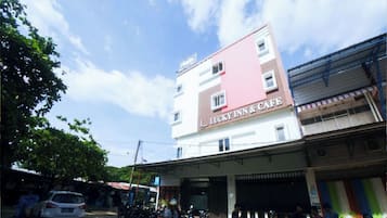 住宿正面