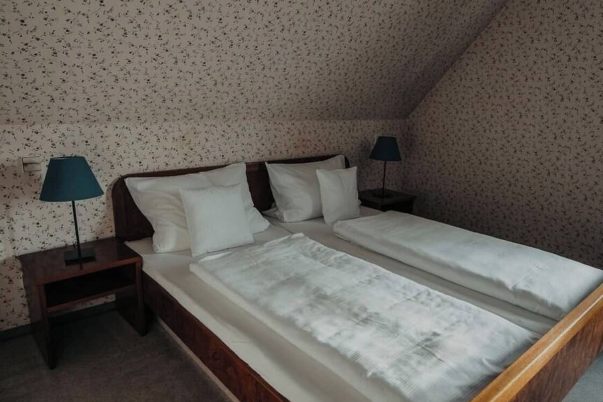 Basic Room | Free WiFi